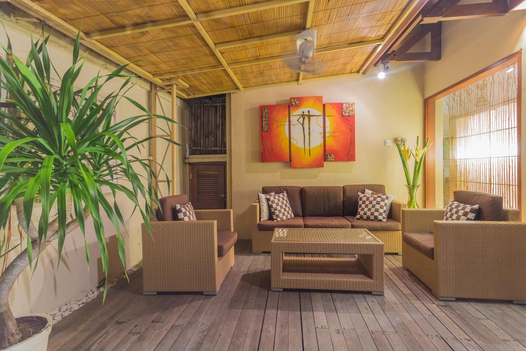 Villa Seriska Seminyak Экстерьер фото