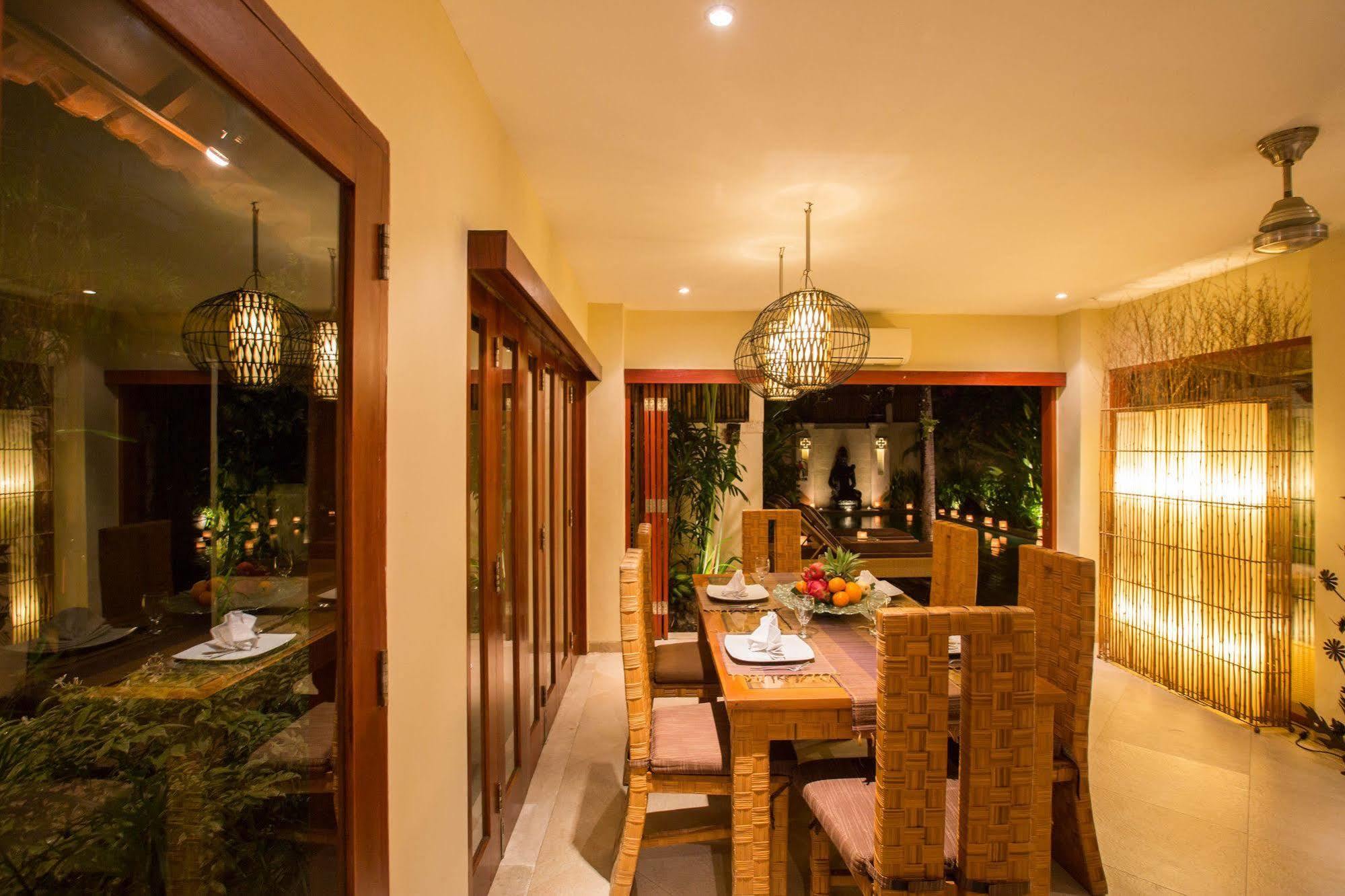 Villa Seriska Seminyak Экстерьер фото
